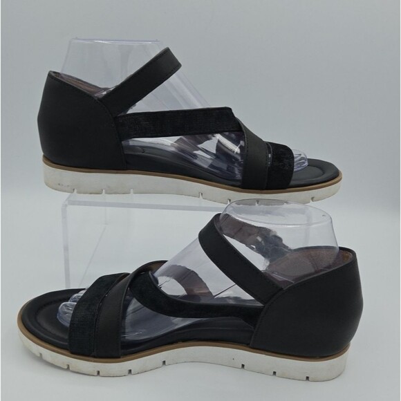Sofft Sandals Strappy Black Leather Low Wedge Heel Back Zipper Womens 8 M - Picture 2 of 8